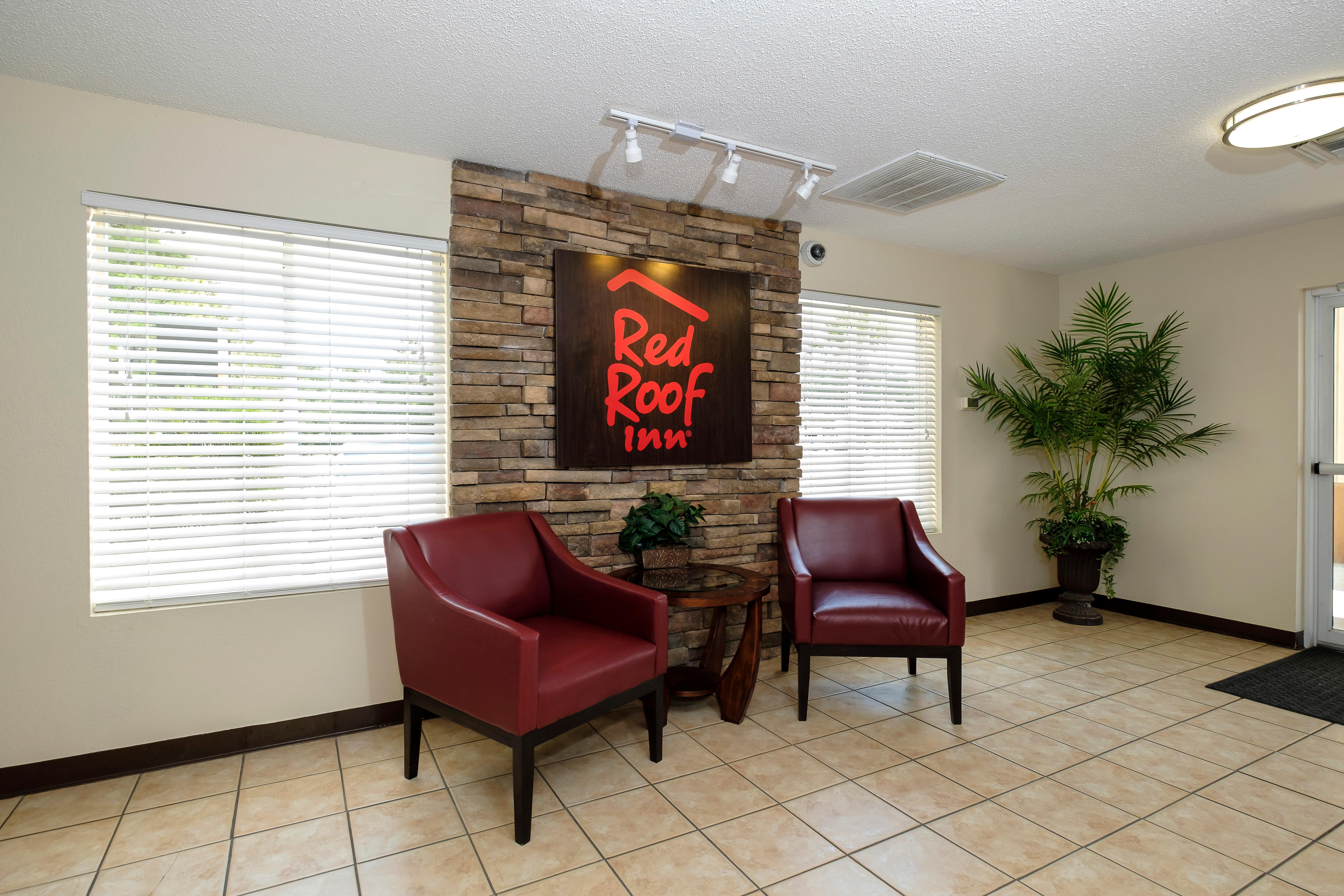 Red Roof Inn Defuniak Springs Exterior photo
